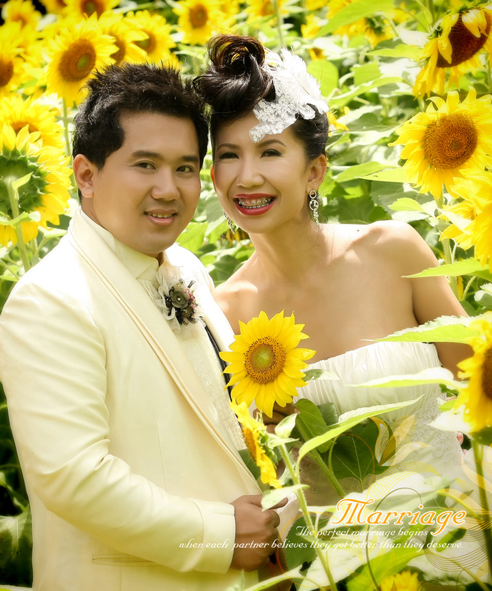 คุณโอ๋ เวดดิ้ง สตูดิโอ , ช่างแต่งหน้ามือ1 พิษณุโลก , รองแชม์ป แต่งหน้า 2 เวที ลำดับประเทศ