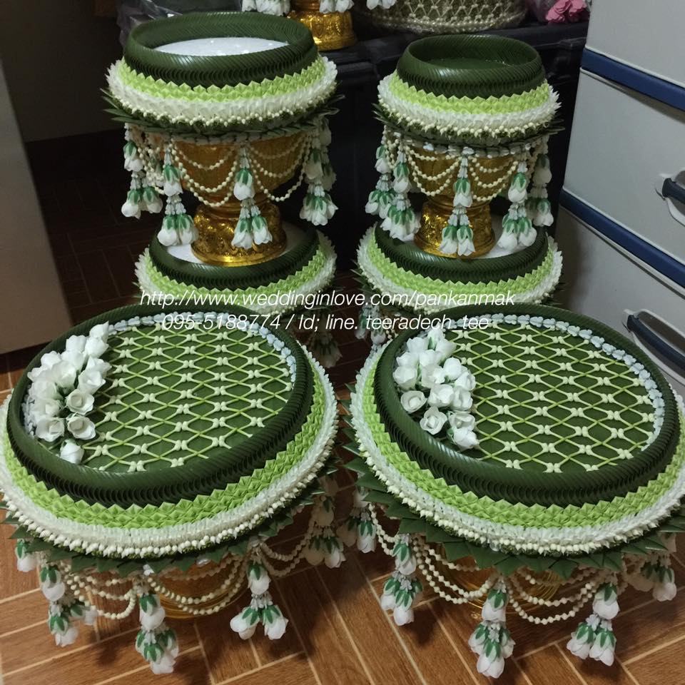 พานขันหมาก ชุดใหม่ , พานขันหมาก โทนสีเขียว ขาว