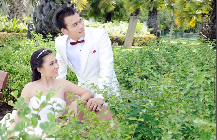เปี่ยมรัก สตูดิโอ (บ้านโป่ง ราชบุรี) , บริการถ่ายพรี , เวดดิ้งทั้งในและนอกสถานที่ , Indoor / Outdoo) , บริการให้เช่า , ชุดแต่งงาน , ชุดสูท , ชุดไทย , สตูดิโอแต่งงาน ราชบุรี , สตูดิโอ ราชบุรี , ถ่ายพรีเวดดิ้ง ราชบุรี , พรีเวดดิ้ง ราชบุรี , สตูดิโอ นครปฐม , เวดดิ้ง สตูดิโอ ราชบุรี , เวดดิ้ง สตูดิโอ นครปฐม , Wedding Studio ราชบุรี ,  Wedding Studio นครปฐม , สตูดิโอ บ้านโป่ง , แต่งงาน บ้านโป่ง , แต่งงาน ราชบุรี , ให้เช่าชุดแต่งงาน  บ้านโป่ง ราชบุรี , ช่างภาพงานแต่ง ราชบุรี , ช่างภาพ บ้านโป่ง ราชบุรี , ช่างภาพแต่งงาน นครปฐม , ถ่ายพรีเวดดิ้ง บ้านโป่ง ราชบุรี , พรีเวดดิ้ง นครปฐม
