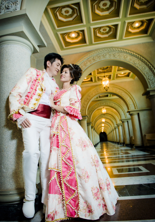 มีภาพถ่าย pre  wedding  สตูดิโอแต่งงาน