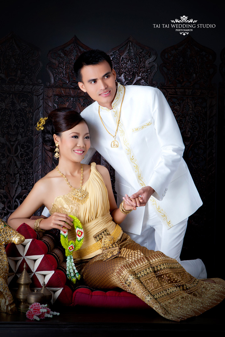 ไทไท เวดดิ้ง สตูดิโอ (เพชรบูรณ์) - Wedding Studio เว็ดดิ้งสตูดิโอ ,สตูดิโอแต่งงาน เพชรบูรณ์  ,Package แต่งงาน ,แพคเกจถ่ายพรีเวดดิ้ง เพชรบูรณ์ , แต่งงาน เพชรบูรณ์  ,Studio เพชรบูรณ์ ,เวดดิ้ง สตูดิโอ เพชรบูรณ์ ,ให้เช่าชุดแต่งงาน ชุดไทย ชุดวิวาห์ ,แต่งหน้า ทำผม เจ้าสาว เพชรบูรณ์ ,WeddingStudio Phetchabun ,เวดดิ้ง สตูดิโอ เพชรบูรณ์ ,สถานที่ถ่ายพรีเวดดิ้ง เพชรบูรณ์ ,สถานที่แต่งงาน เพชรบูรณ์,จัดซุ้มดอกไม้ แต่งงาน ,ตากล้อง เพชรบูรณ์ ,สตูดิโอเพชรบูรณ์ ,ช่างภาพวันงาน ,ช่างภาพงานแต่งงาน เพชรบูรณ์