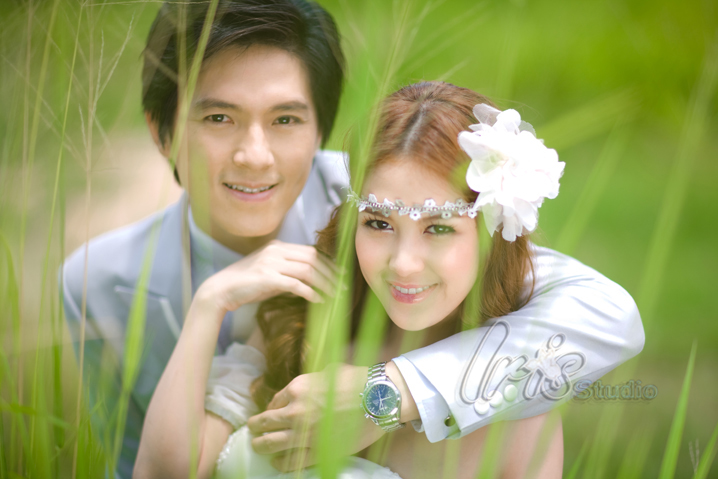 แพคเก็จถ่ายภาพ พรีเวดดิ้ง กับ ร้าน ไอริส สตูดิโอ ศรีราชา  ,ไอริส สตูดิโอ ชลบุรี - Wedding Studio สตูดิโอแต่งงาน เว็ดดิ้งสตูดิโอ ชลบุรี , Wedding Studio ชลบุรี  ,Studio ชลบุรี ,แต่งหน้าเจ้าสาว ชลบุรี ,แต่งหน้ารับปริญญา ,ให้เช่าชุดแต่งงาน ชุดไทย ชลบุรี