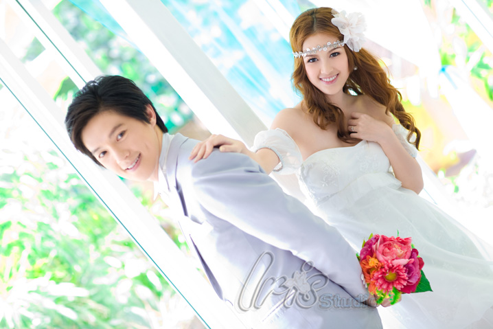 แพคเก็จถ่ายภาพ พรีเวดดิ้ง กับ ร้าน ไอริส สตูดิโอ ศรีราชา  ,ไอริส สตูดิโอ ชลบุรี - Wedding Studio สตูดิโอแต่งงาน เว็ดดิ้งสตูดิโอ ชลบุรี , Wedding Studio ชลบุรี  ,Studio ชลบุรี ,แต่งหน้าเจ้าสาว ชลบุรี ,แต่งหน้ารับปริญญา ,ให้เช่าชุดแต่งงาน ชุดไทย ชลบุรี