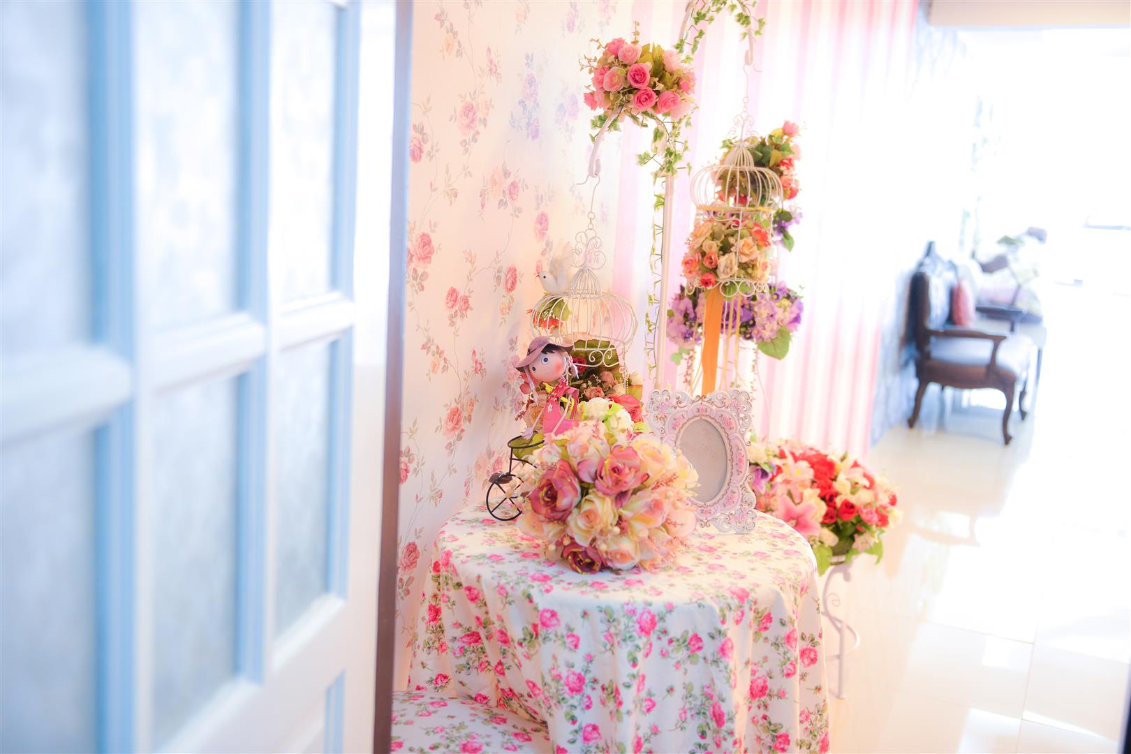 Truely Love Wedding Studio@sai4square สาย 4 สแควร์ - Sai 4 Square,ทรูลี่เลิฟสาย4สแควร์ เวดดิ้ง นครปฐม , สตูดิโอแต่งงาน นครปฐม , ให้เช่าชุดแต่งงาน นครปฐม , แต่งหน้าทำผมเจ้าสาว พุทธมณฑลสาย 4