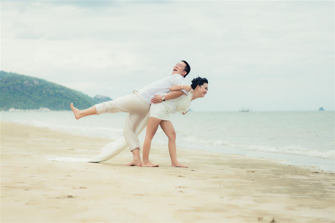 ถ่ายรูปแต่งงาน ราคาถูก รูปถ่ายแต่งงาน สตูดิโอถ่ายภาพ สาย4