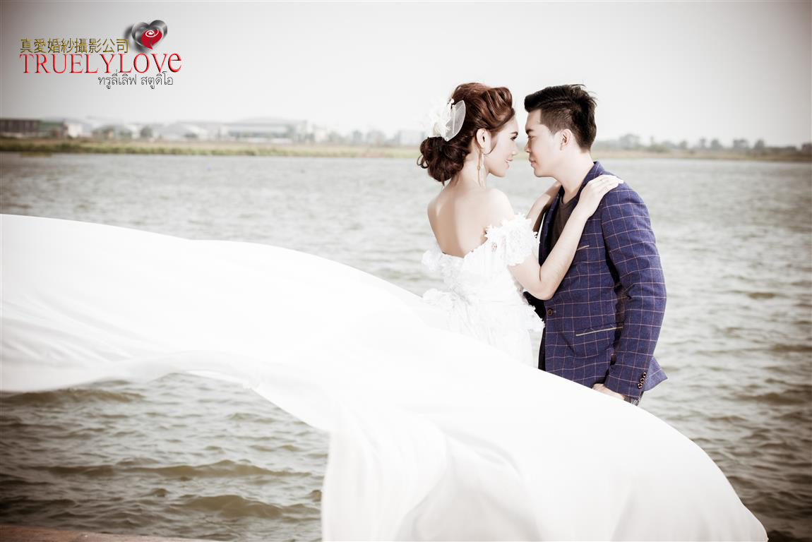 Truely Love Wedding Studio@sai4square สาย 4 สแควร์ - Sai 4 Square,ทรูลี่เลิฟสาย4สแควร์ เวดดิ้ง นครปฐม , สตูดิโอแต่งงาน นครปฐม , ให้เช่าชุดแต่งงาน นครปฐม , แต่งหน้าทำผมเจ้าสาว พุทธมณฑลสาย 4