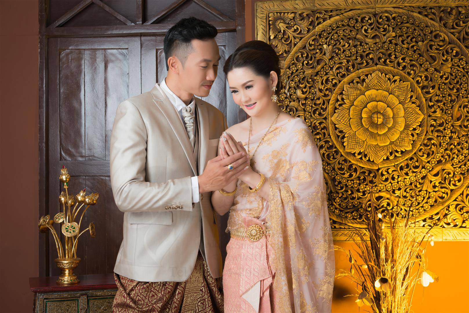 #ถ่ายรูปแต่งงาน #ถ่ายภาพ แต่งงาน #ถ่ายรูป แต่งงาน #ถ่ายรูปแต่งงานราคาถูก #ร้านถ่ายรูปแต่งงาน #สตูดิโอ ถ่ายรูปแต่งงาน