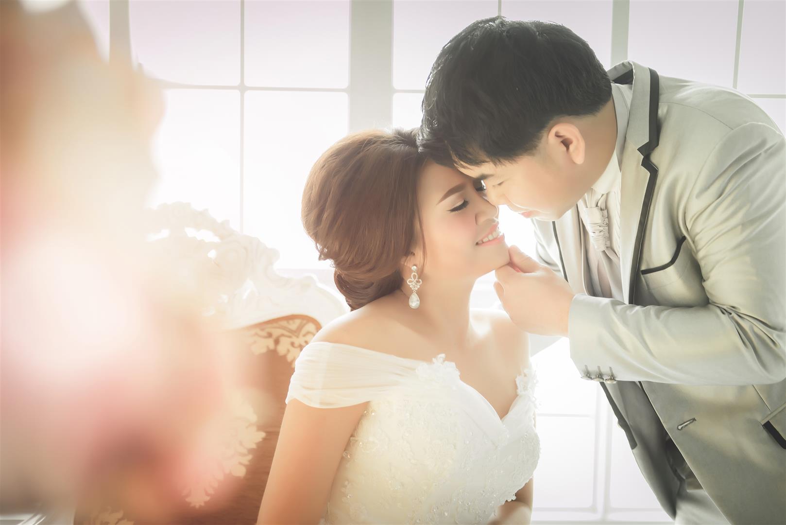  ถ่ายรูปแต่งงาน ราคาถูก รูปถ่ายแต่งงาน สตูดิโอถ่ายภาพ สาย4 เช่าอุปกรณ์จัดงานแต่ง,จัดงานแต่ง,props งานแต่ง,ตกแต่งงานแต่ง,ฉากถ่ายรูปงานแต่ง,ซุ้มดอกไม้ บริการ ถ่ายภาพพรีเวดดิ้ง /แต่งหน้า/ทำผม /เช่าชุดแต่งงาน/ชุดไทย/ชุดหมั้น/ชุดสูท/จัดงานแต่งแบบครบวงจร/เช่าอุปกรณ์งานแต่งงาน/ช่างภาพแต่งงาน สาย4