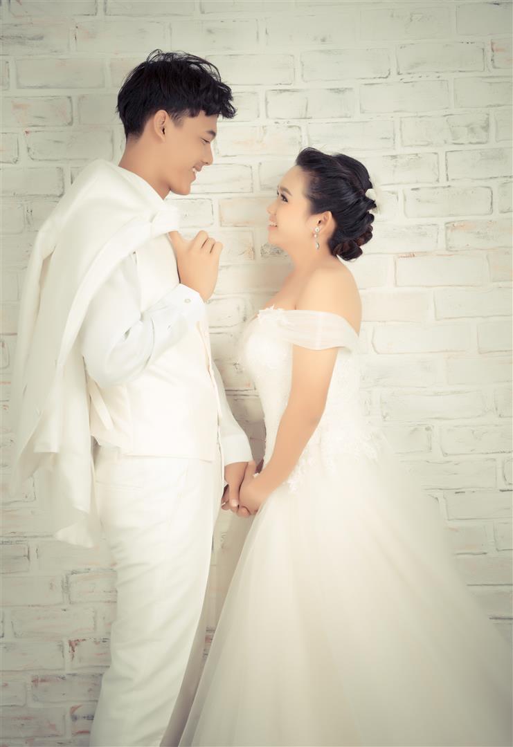 ถ่ายรูปแต่งงาน ชุดไทย ชุดเจ้าสาว เช่าชุดแต่งงาน ถ่ายภาพ แต่งงาน ถ่ายรูป แต่งงาน ถ่ายรูปแต่งงานราคาถูก ร้านถ่ายรูปแต่งงาน สตูดิโอ ถ่ายรูปแต่งงาน