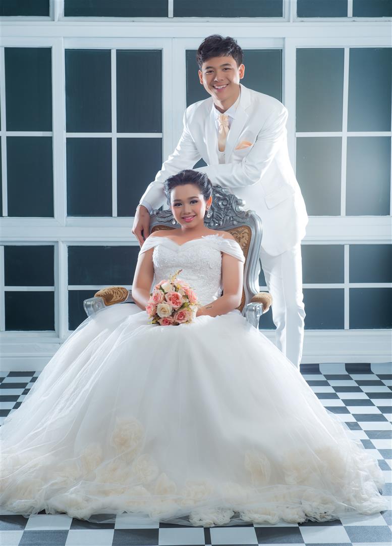 ถ่ายรูปแต่งงาน ชุดไทย ชุดเจ้าสาว เช่าชุดแต่งงาน ถ่ายภาพ แต่งงาน ถ่ายรูป แต่งงาน ถ่ายรูปแต่งงานราคาถูก ร้านถ่ายรูปแต่งงาน สตูดิโอ ถ่ายรูปแต่งงาน