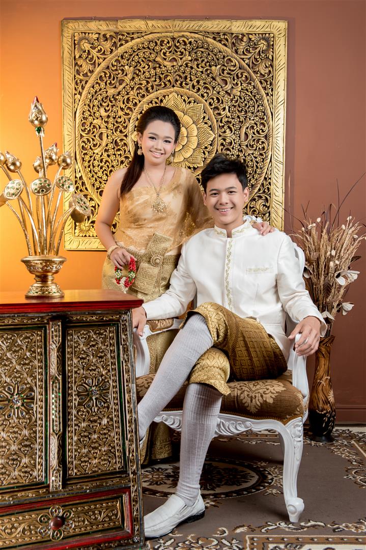 ถ่ายรูปแต่งงาน ชุดไทย ชุดเจ้าสาว เช่าชุดแต่งงาน ถ่ายภาพ แต่งงาน ถ่ายรูป แต่งงาน ถ่ายรูปแต่งงานราคาถูก ร้านถ่ายรูปแต่งงาน สตูดิโอ ถ่ายรูปแต่งงาน