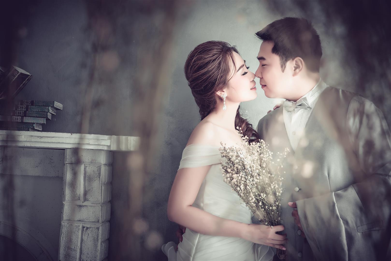 ถ่ายรูปแต่งงาน ชุดไทย ชุดเจ้าสาว เช่าชุดแต่งงาน ถ่ายรูปแต่งงานราคาถูก ถ่ายภาพ แต่งงาน ถ่ายรูป แต่งงาน