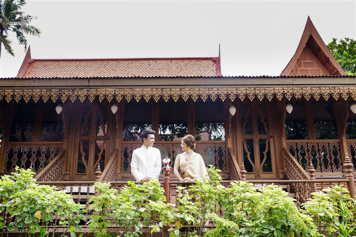 ถ่ายรูปแต่งงาน ราคาถูก รูปถ่ายแต่งงาน สตูดิโอถ่ายภาพ สาย4 เช่าอุปกรณ์จัดงานแต่ง,จัดงานแต่ง,props งานแต่ง,ตกแต่งงานแต่ง,ฉากถ่ายรูปงานแต่ง,ซุ้มดอกไม้ บริการ ถ่ายภาพพรีเวดดิ้ง /แต่งหน้า/ทำผม /เช่าชุดแต่งงาน/ชุดไทย/ชุดหมั้น/ชุดสูท/จัดงานแต่งแบบครบวงจร/เช่าอุปกรณ์งานแต่งงาน/ช่างภาพแต่งงาน สาย4