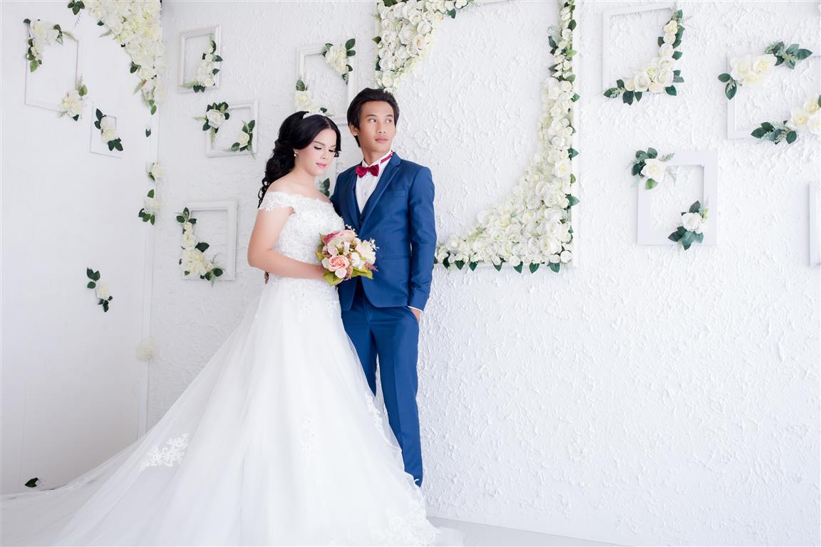 ถ่ายรูปแต่งงาน ราคาถูก รูปถ่ายแต่งงาน สตูดิโอถ่ายภาพ สาย4 เช่าอุปกรณ์จัดงานแต่ง,จัดงานแต่ง,props งานแต่ง,ตกแต่งงานแต่ง,ฉากถ่ายรูปงานแต่ง,ซุ้มดอกไม้ บริการ ถ่ายภาพพรีเวดดิ้ง /แต่งหน้า/ทำผม /เช่าชุดแต่งงาน/ชุดไทย/ชุดหมั้น/ชุดสูท/จัดงานแต่งแบบครบวงจร/เช่าอุปกรณ์งานแต่งงาน/ช่างภาพแต่งงาน สาย4