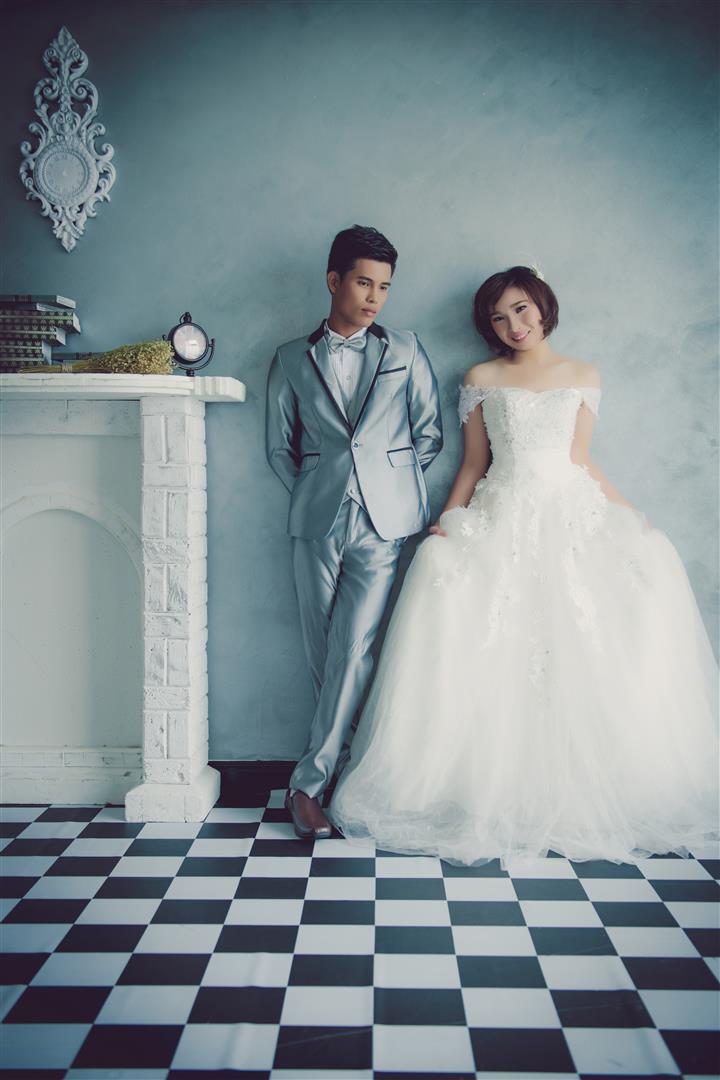 ถ่ายรูปแต่งงาน ราคาถูก รูปถ่ายแต่งงาน สตูดิโอถ่ายภาพ สาย4 เช่าอุปกรณ์จัดงานแต่ง,จัดงานแต่ง,props งานแต่ง,ตกแต่งงานแต่ง,ฉากถ่ายรูปงานแต่ง,ซุ้มดอกไม้ บริการ ถ่ายภาพพรีเวดดิ้ง /แต่งหน้า/ทำผม /เช่าชุดแต่งงาน/ชุดไทย/ชุดหมั้น/ชุดสูท/จัดงานแต่งแบบครบวงจร/เช่าอุปกรณ์งานแต่งงาน/ช่างภาพแต่งงาน สาย4