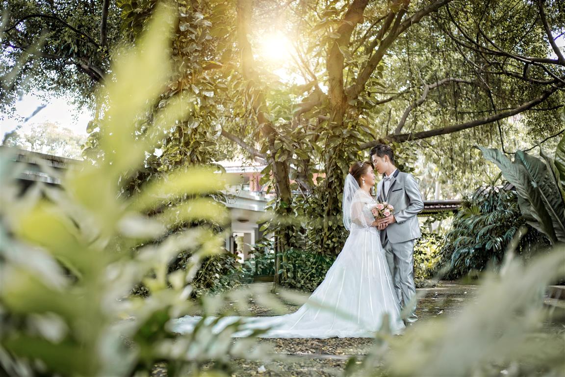 ถ่ายรูปแต่งงาน ราคาถูก รูปถ่ายแต่งงาน สตูดิโอถ่ายภาพ สาย4 เช่าอุปกรณ์จัดงานแต่ง,จัดงานแต่ง,props งานแต่ง,ตกแต่งงานแต่ง,ฉากถ่ายรูปงานแต่ง,ซุ้มดอกไม้ บริการ ถ่ายภาพพรีเวดดิ้ง /แต่งหน้า/ทำผม /เช่าชุดแต่งงาน/ชุดไทย/ชุดหมั้น/ชุดสูท/จัดงานแต่งแบบครบวงจร/เช่าอุปกรณ์งานแต่งงาน/ช่างภาพแต่งงาน สาย4