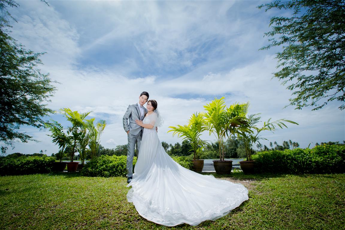 ถ่ายรูปแต่งงาน ราคาถูก รูปถ่ายแต่งงาน สตูดิโอถ่ายภาพ สาย4 เช่าอุปกรณ์จัดงานแต่ง,จัดงานแต่ง,props งานแต่ง,ตกแต่งงานแต่ง,ฉากถ่ายรูปงานแต่ง,ซุ้มดอกไม้ บริการ ถ่ายภาพพรีเวดดิ้ง /แต่งหน้า/ทำผม /เช่าชุดแต่งงาน/ชุดไทย/ชุดหมั้น/ชุดสูท/จัดงานแต่งแบบครบวงจร/เช่าอุปกรณ์งานแต่งงาน/ช่างภาพแต่งงาน สาย4