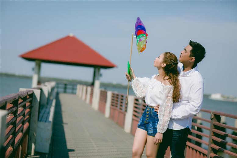ถ่ายรูปแต่งงาน ชุดไทย ชุดเจ้าสาว เช่าชุดแต่งงาน ถ่ายรูปแต่งงานราคาถูก ถ่ายภาพ แต่งงาน ถ่ายรูป ร้านถ่ายรูปแต่งงาน สตูดิโอ ร้านเวดดิ้งนครปฐม