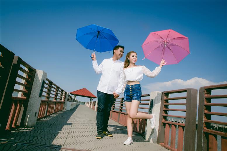ถ่ายรูปแต่งงาน ชุดไทย ชุดเจ้าสาว เช่าชุดแต่งงาน ถ่ายรูปแต่งงานราคาถูก ถ่ายภาพ แต่งงาน ถ่ายรูป ร้านถ่ายรูปแต่งงาน สตูดิโอ ร้านเวดดิ้งนครปฐม